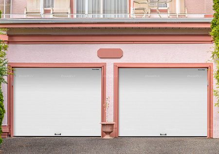 Секционные гаражные ворота Doorhan RSD01 BIW (2400х2300)